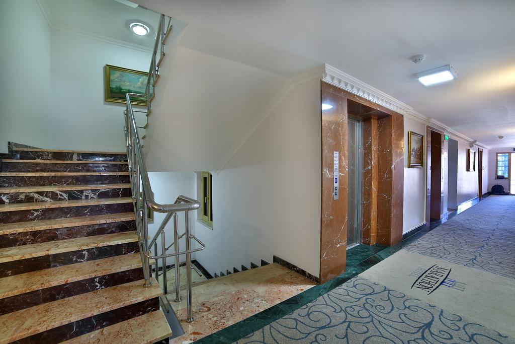 Elazig Marathon Hotel エクステリア 写真
