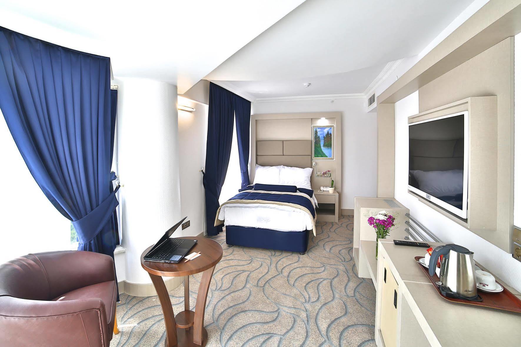Elazig Marathon Hotel エクステリア 写真