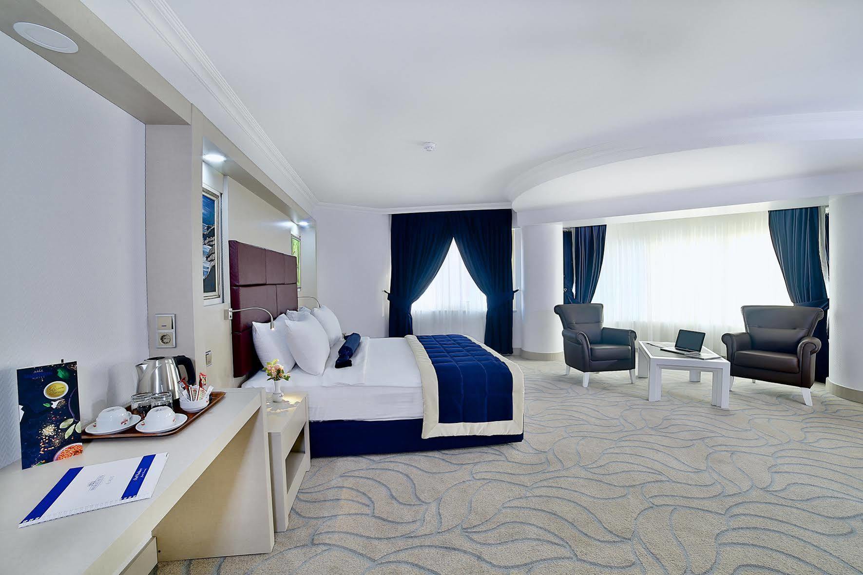 Elazig Marathon Hotel エクステリア 写真